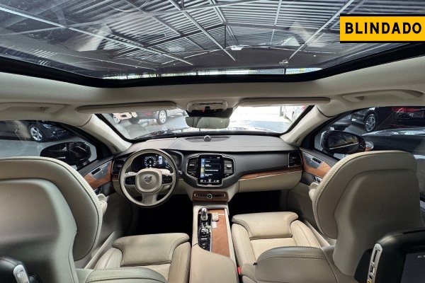 VOLVO XC90 2.0 T8 HYBRID INSCRIPTION AWD GEARTRONIC 2017/2018